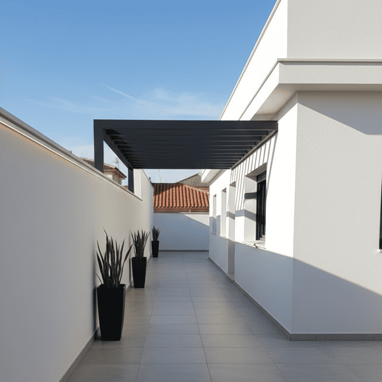 Terraza minimalista de chalet moderno terminado, ejemplo de construcción precio cerrado con acabados de alta calidad.